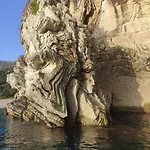 Parque de Campismo Lost Paradise Eco Himare