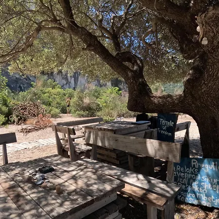 Lost Paradise Eco Campingplatz *